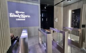 Sistema de control de accesos museo legends