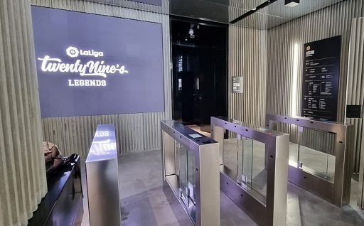 Sistema de control de accesos museo legends